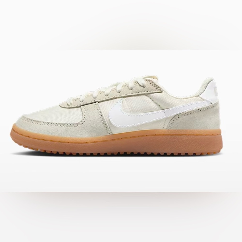 ✨ NWOB Nike Big Kids’ Field General Pale Ivory Sneakers Youth 7 / Women’s 8.5-9